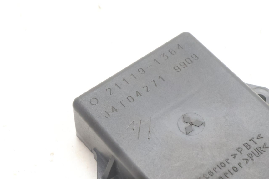 photo de CDI-unit KAWASAKI ZZR 600 (1995 - 2004) - Detail van het onderdeel