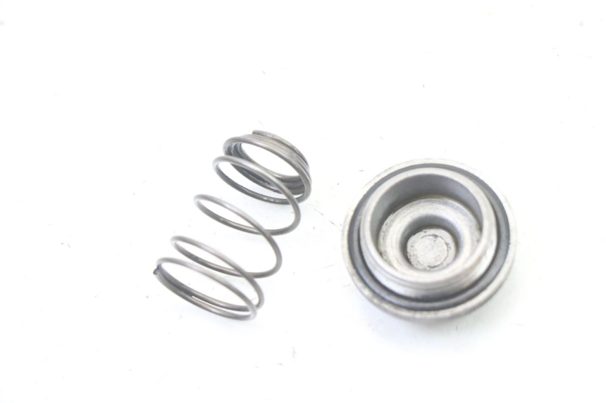 photo de OLIEKARTELDOP KYMCO AGILITY 4T 50 (2018 - 2022) - Detail van het onderdeel