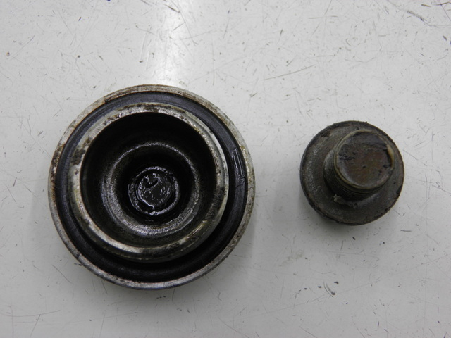 photo de OLIEKARTERDOP PEUGEOT V-CLIC VCLIC 50 (2007 - 2013) - Detail van het onderdeel