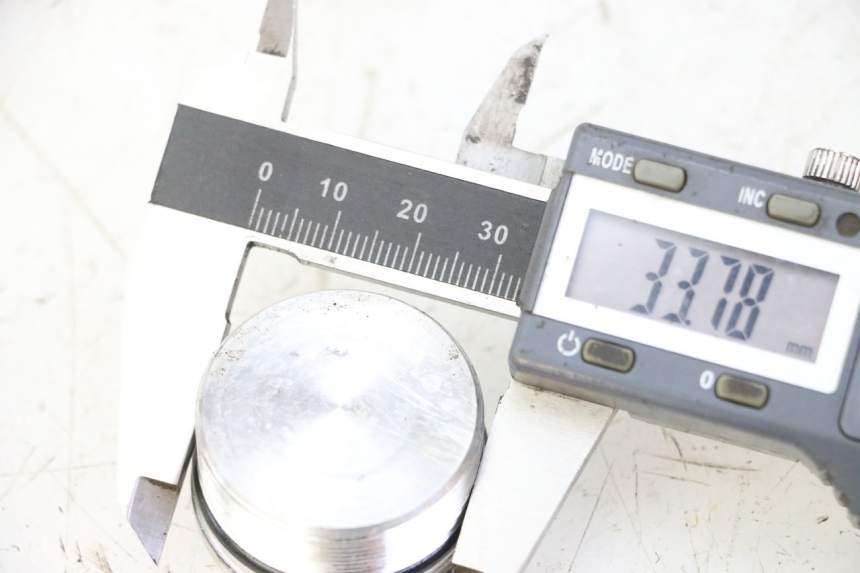 photo de VORKDOP GILERA SMT SUPERMOTARD 50 (2009 - 2017) - Detail van het onderdeel