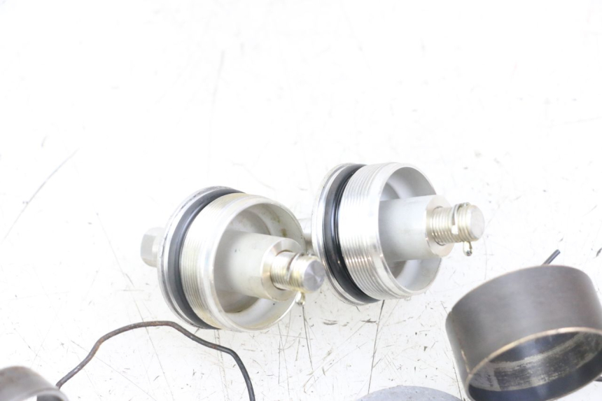 photo de VORKDOP SUZUKI GSX F GSXF 650 (2007 - 2015) - Zoom op gebruiksstaat