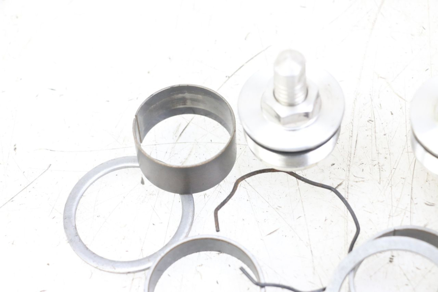 photo de VORKDOP SUZUKI GSX F GSXF 650 (2007 - 2015) - Bevestigingspunten