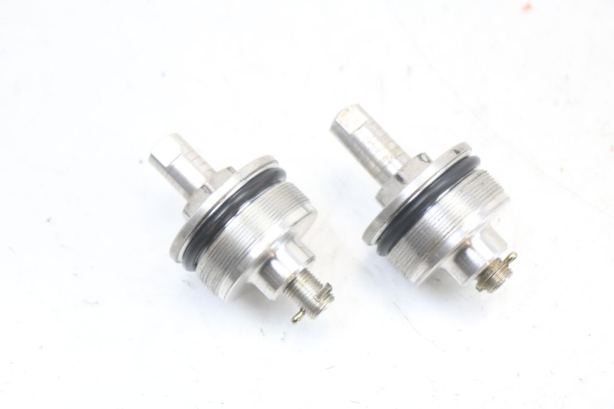 photo de VORKDOP SUZUKI SV S 650 (1999 - 2002) - Detail van het onderdeel