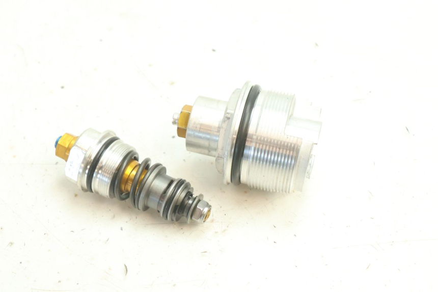 photo de VORKKAP YAMAHA YZF R6 600 (2008 - 2009) - Technische close-up