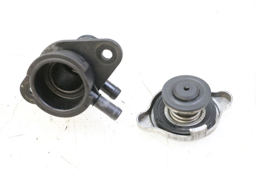 photo de RADIATEURDOP BMW C1 125 (2000 - 2003) - Detail van het onderdeel