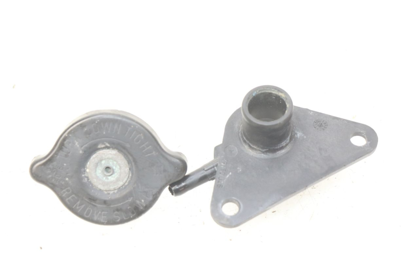 photo de RADIATEURDOP SUZUKI BURGMAN 125 (2007 - 2014) - Zoom op gebruiksstaat