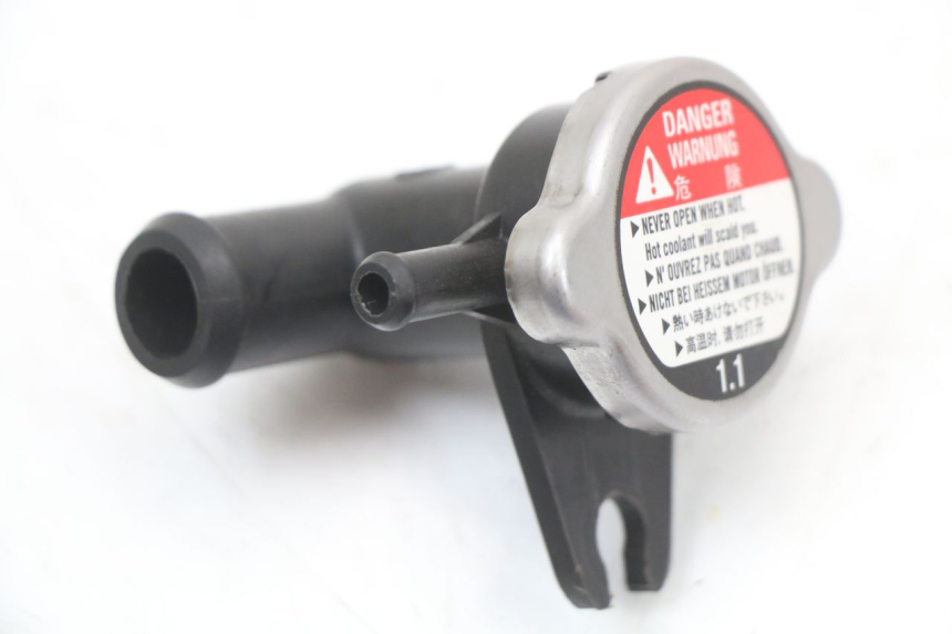 photo de RADIATEURDOP HONDA FJS SILVER WING SILVERWING 400 (2005 - 2008) - Hoofdaanzicht