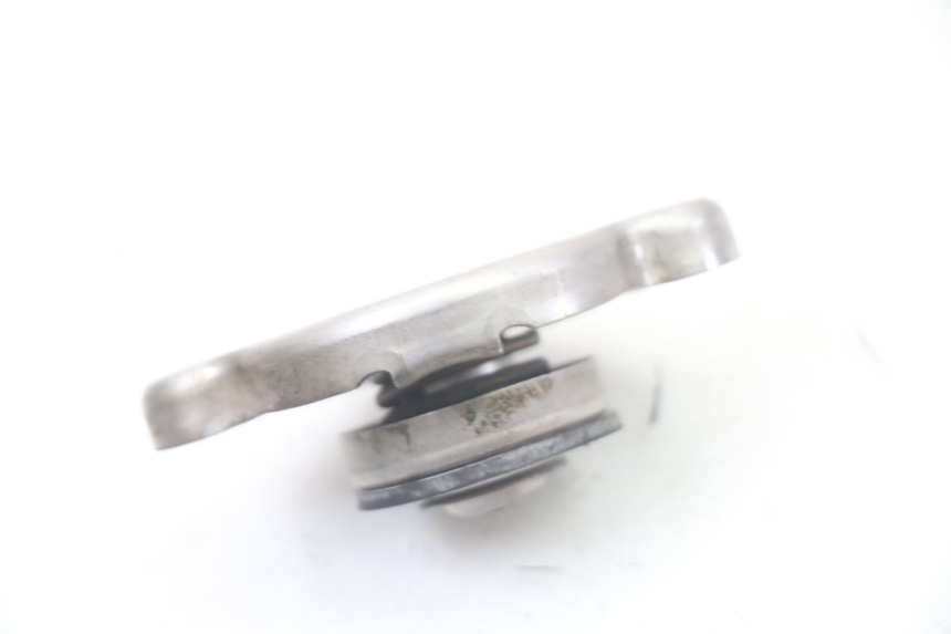 photo de RADIATEURDOP YAMAHA FZ6 FAZER S2 600 (2007 - 2011) - Detail van het onderdeel