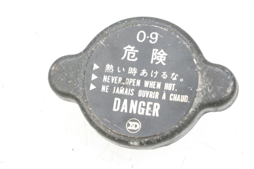 photo de RADIATEURDOP KAWASAKI GPZ RX 1000 (1986 - 1988) - Zoom op gebruiksstaat