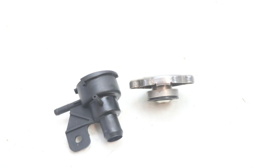 photo de RADIATEURKAP KYMCO MXU R 250 (2004 - 2010) - Technische close-up