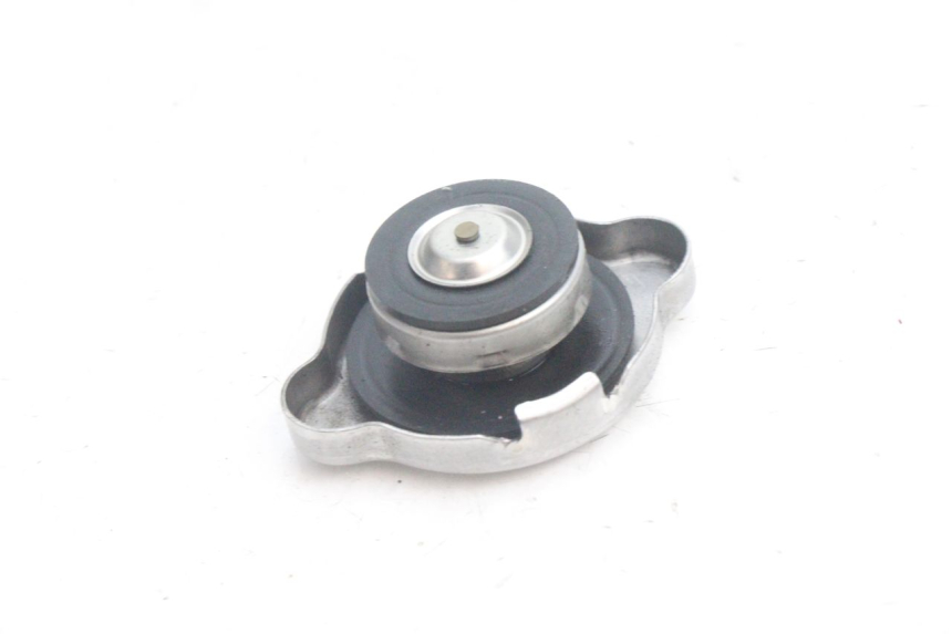photo de RADIATEURDOP HONDA PCX (JF28) 125 (2009 - 2011) - Detail van het onderdeel
