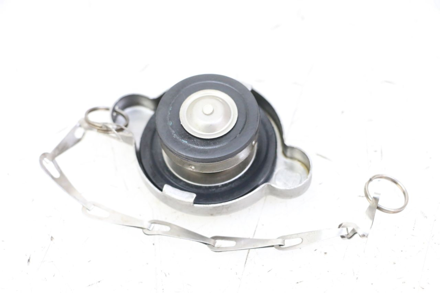 photo de RADIATEURDOP PEUGEOT CITYSTAR 125 (2011 - 2017) - Detail van het onderdeel