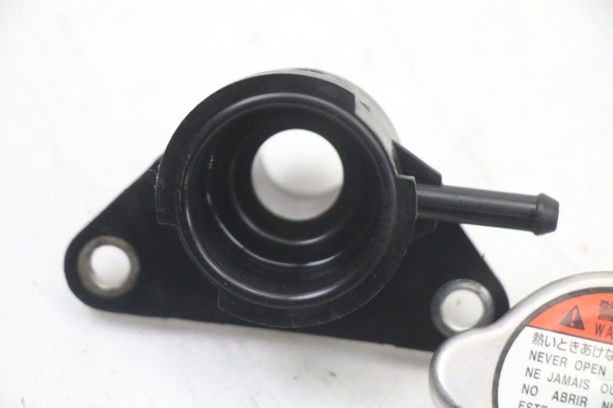 photo de RADIATEURDOP SUZUKI BURGMAN 125 (2018 - 2021) - Detail van het onderdeel