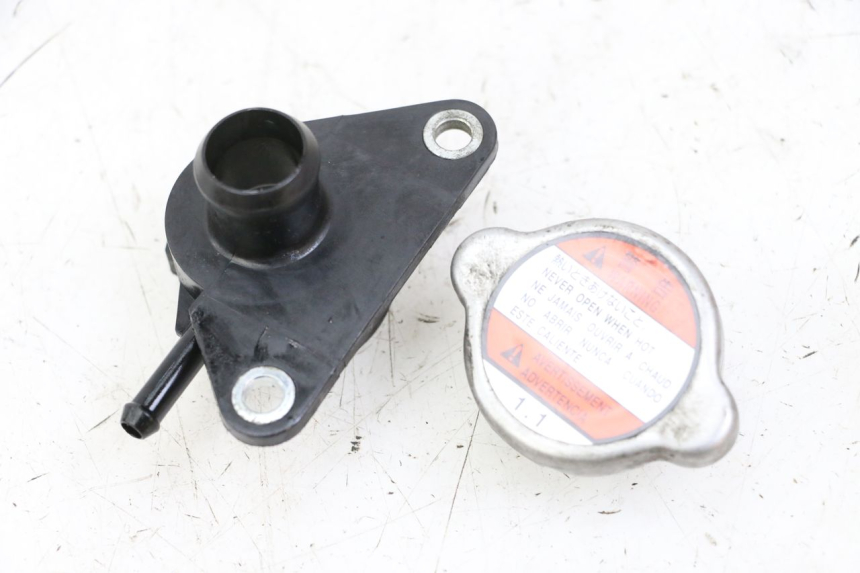 photo de RADIATEURDOP SUZUKI BURGMAN 125 (2015 - 2017) - Zoom op gebruiksstaat