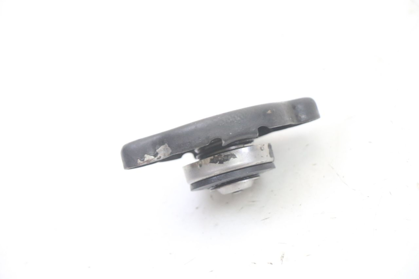 photo de RADIATEURDOP YAMAHA YZ-F YZF 250 (2007 - 2013) - Detail van het onderdeel