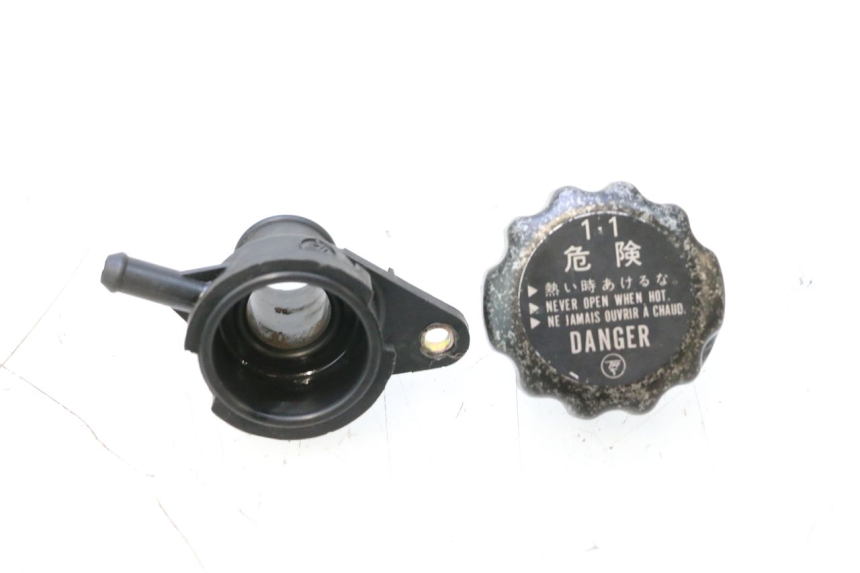 photo de RADIATEURDOP YAMAHA YP MAJESTY 125 (1998 - 2001) - Andere kijkhoek