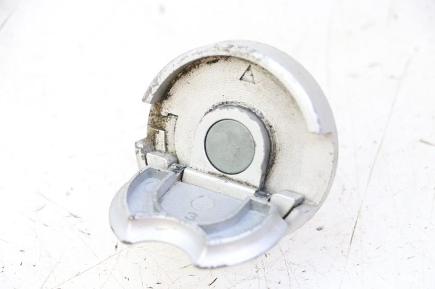 photo de BRANDSTOFFEDEKSEL TANK KYMCO AGILITY 4T 50 (2018 - 2022) - Hoofdaanzicht