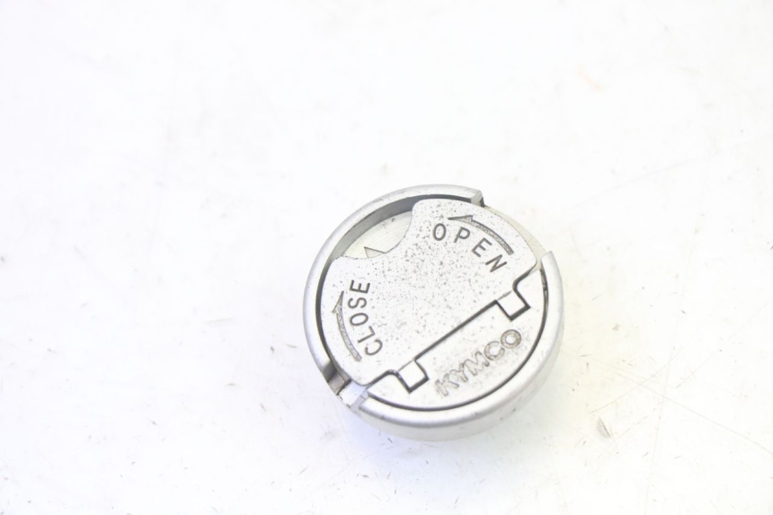 photo de BRANDSTOFFENDOP KYMCO AGILITY NAKED RENOUVO 2T 50 (2011 - 2018) - Zoom op gebruiksstaat