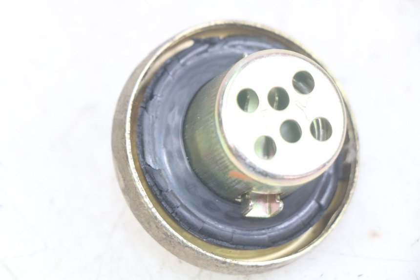 photo de BRANDSTOFFEDEKSEL TANK NECO ALEXONE 125 (2017 - 2024) - Detail van het onderdeel