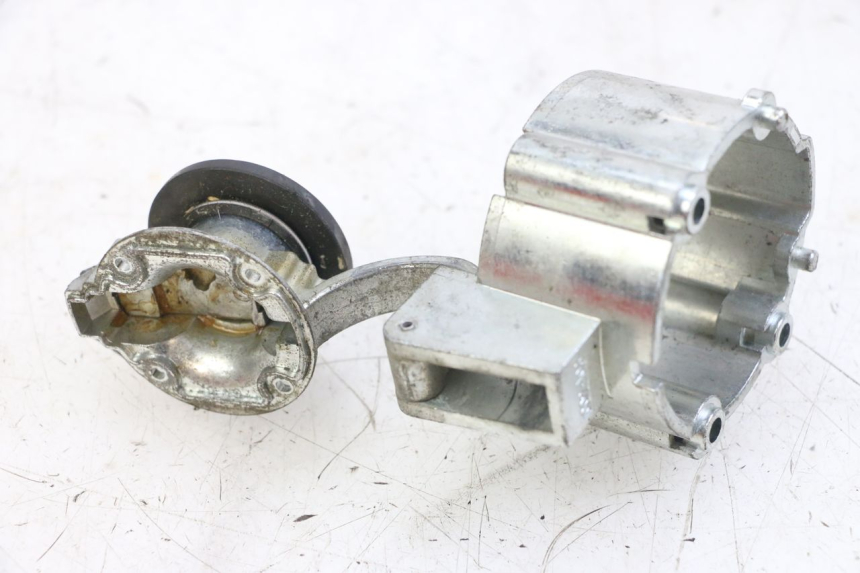 photo de BRANDSTOFFEDEKSEL TANK YAMAHA BW'S BWS 125 (2010 - 2013) - Zoom op gebruiksstaat