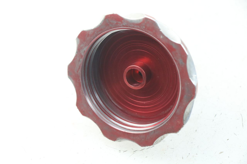 photo de BRANDSTOFFENDEKSEL TANK HONDA CRF CR-F 450 (2005 - 2008) - Zoom op gebruiksstaat
