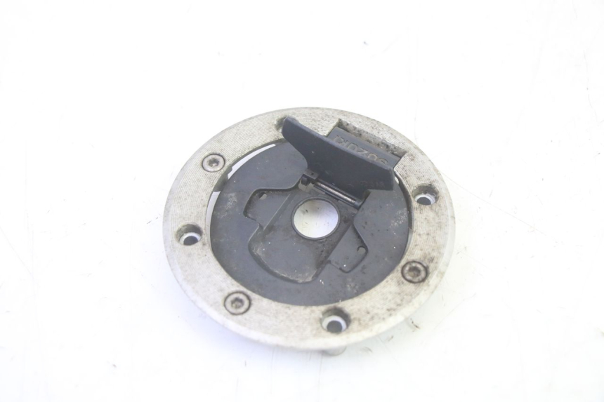 photo de BRANDSTOFFEDEKSEL TANK SUZUKI DL V STROM 1000 (2002 - 2007) - Zoom op gebruiksstaat