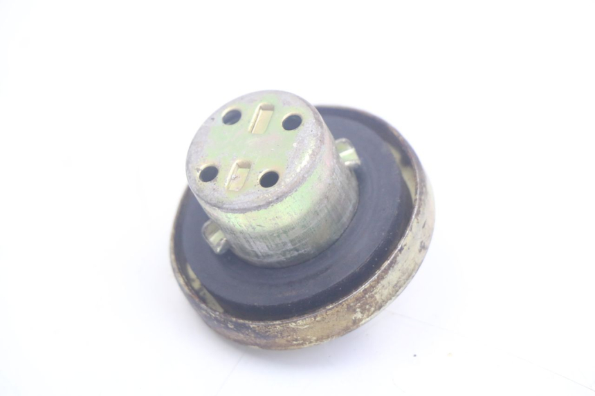 photo de BRANDSTOFFENDEKSEL TANK BAOTIAN FRESH 50 (2004 - 2012) - Detail van het onderdeel