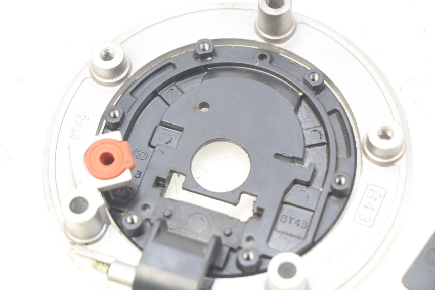 photo de BRANDSTOFFENDOP TANK SUZUKI GSX-R GSXR 750 (2011 - 2016) - Zoom op gebruiksstaat