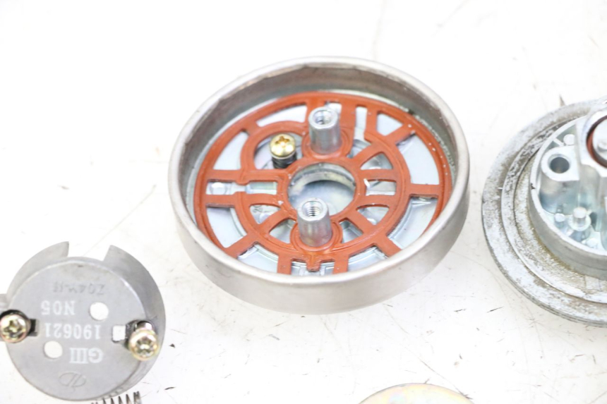 photo de BRANDSTOFFEDEKSEL TANK KEEWAY K-LIGHT KLIGHT 125 (2018 - 2025) - Andere kijkhoek