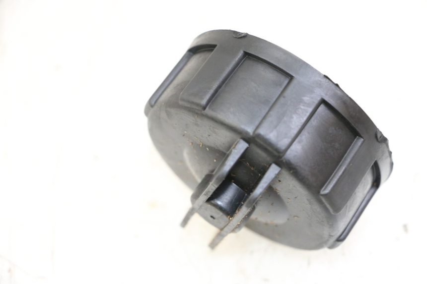 photo de BRANDSTOFFEDEKSEL TANK KYMCO PEOPLE S 125 (2000 - 2008) - Zoom op gebruiksstaat