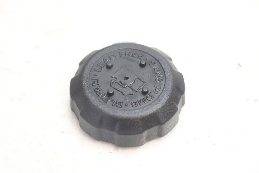 photo de BRANDSTOFFEDEKSEL TANK PEUGEOT LUDIX SNAKE 2T 50 (2004 - 2014) - Detail van het onderdeel