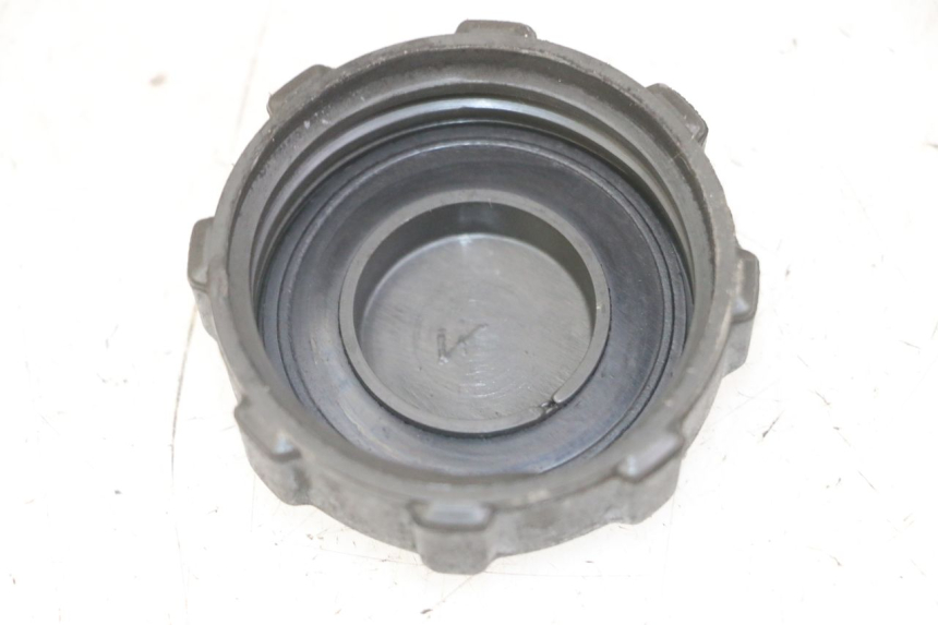 photo de BRANDSTOFFENDOP TANK PIAGGIO MP3 LT 400 (2007 - 2012) - Detail van het onderdeel