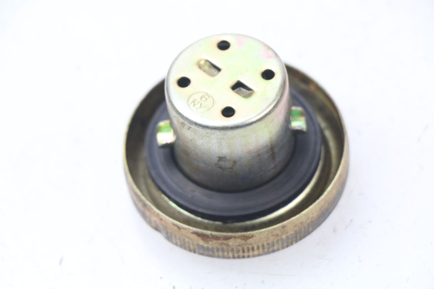 photo de BRANDSTOFTANKDOP SYM ORBIT 2 50 (2008 - 2014) - Detail van het onderdeel