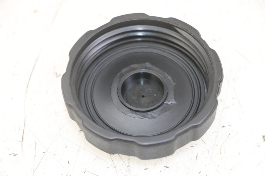 photo de BRANDSTOFFEDEKSEL TANK PEUGEOT LUDIX ONE 50 (2005 - 2008) - Detail van het onderdeel