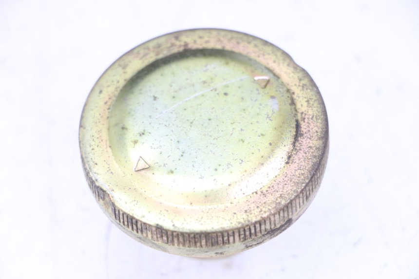 photo de BRANDSTOFFENDEKSEL TANK PEUGEOT TWEET 4T 50 (2014 - 2019) - Detail van het onderdeel