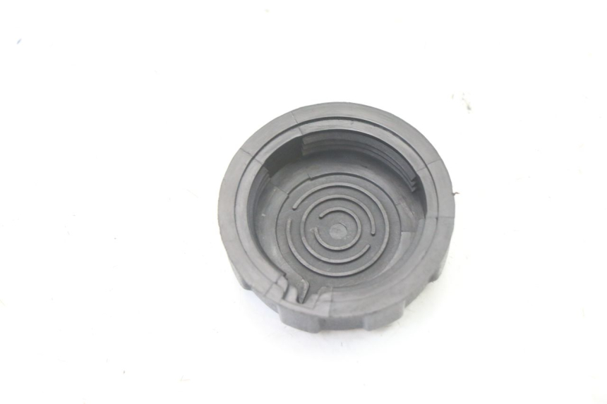 photo de BRANDSTOFFEDEKSEL PEUGEOT VIVACITY 125 (2010 - 2017) - Zoom op gebruiksstaat