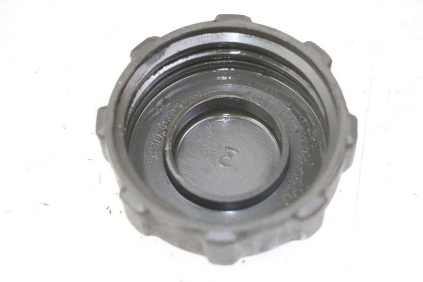 photo de BRANDSTOFFEDEKSEL TANK PIAGGIO VESPA GRANTURISMO 200 (2004 - 2005) - Detail van het onderdeel