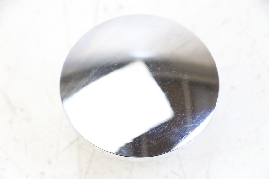 photo de BRANDSTOFFENDEKSEL TANK REGAL RAPTOR SPYDER 125 (2010 - 2018) - Detail van het onderdeel