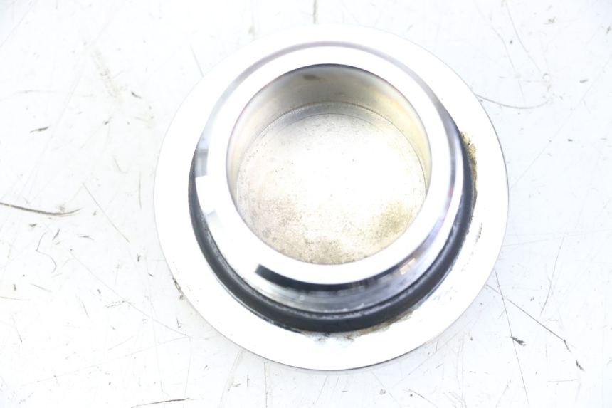 photo de BRANDSTOFFENDEKSEL TANK REGAL RAPTOR SPYDER 125 (2010 - 2018) - Zoom op gebruiksstaat