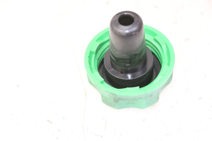 photo de BRANDSTOFFEDEKSEL TANK DERBI SENDA SM DRD 50 (2008 - 2013) - Zoom op gebruiksstaat