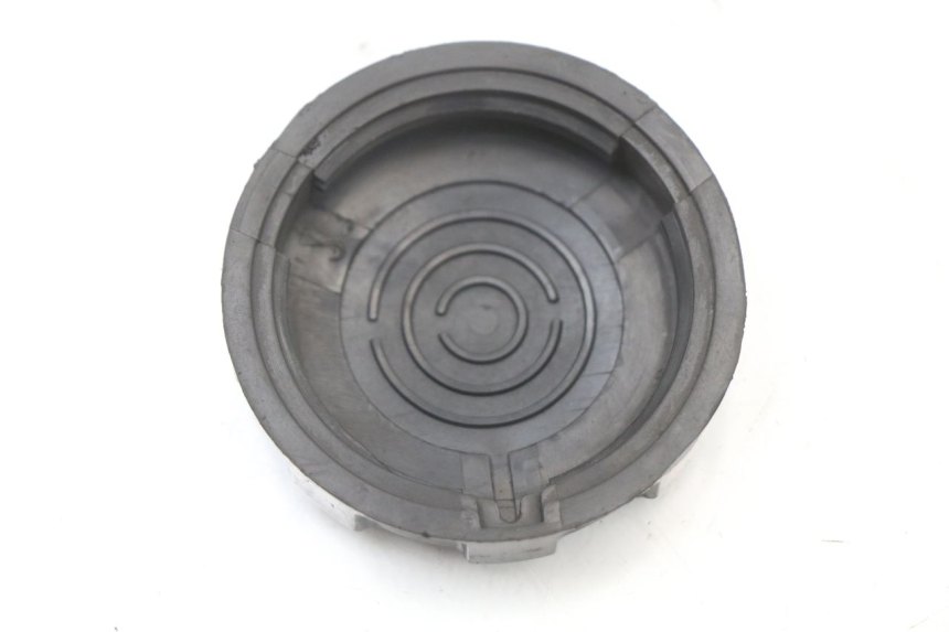 photo de BRANDSTOFFEDEKSEL TANK PEUGEOT STREETZONE I 2T 50 (2018 - 2020) - Zoom op gebruiksstaat