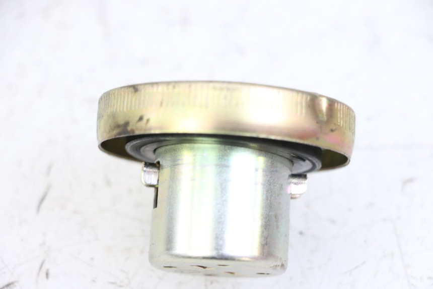 photo de BRANDSTOFFEDEKSEL TANK SYM FIDDLE 3 III 50 (2014 - 2020) - Zoom op gebruiksstaat