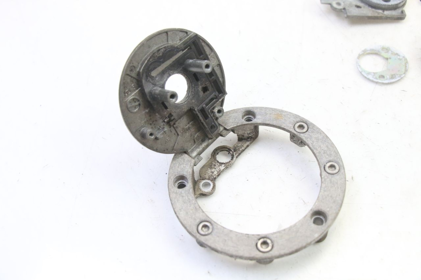 photo de BRANDSTOFFENDOP YAMAHA TDR DELTABOX 125 (1997 - 2003) - Andere kijkhoek