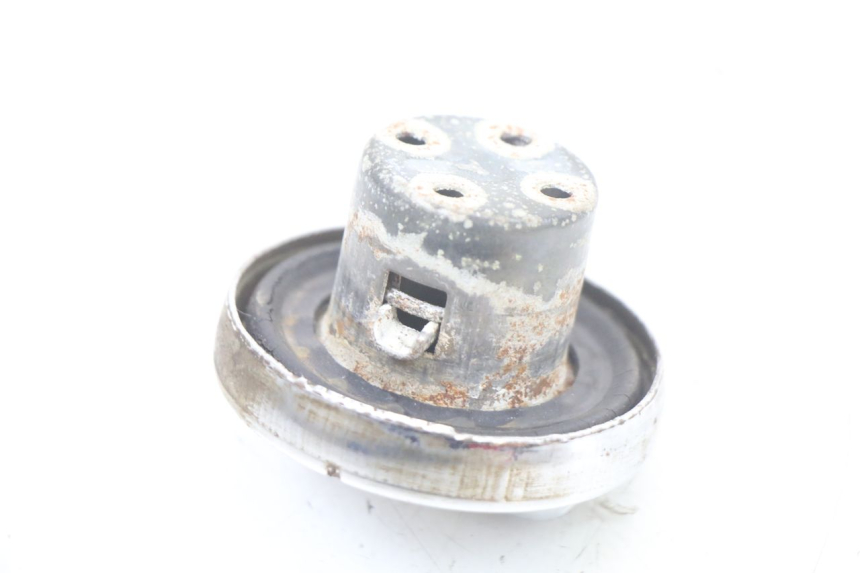 photo de BRANDSTOFFEDEKSEL TANK VONROAD YIBEN 125 (2006 - 2010) - Andere kijkhoek