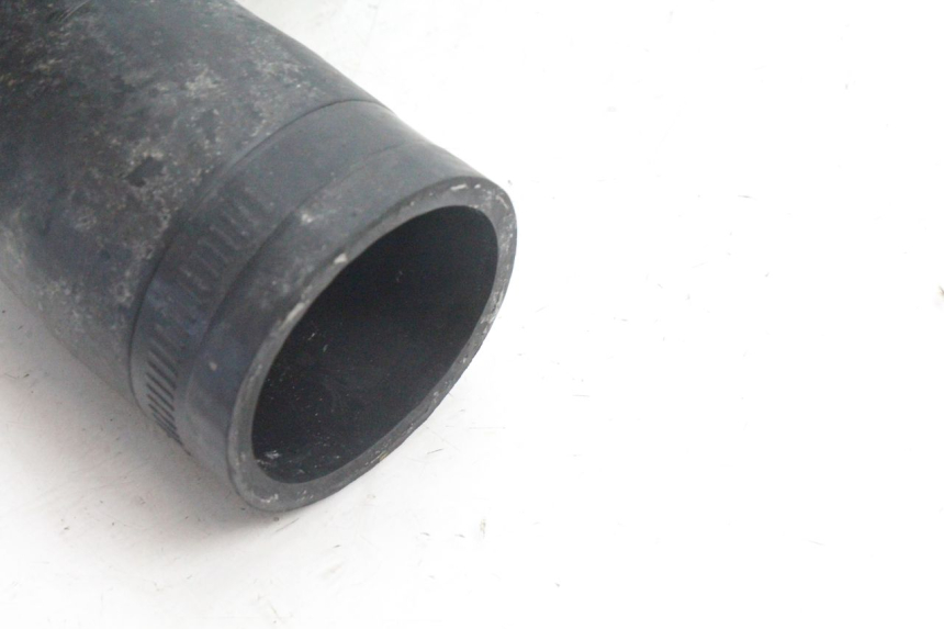 photo de BRANDSTOFTANKDOP YAMAHA WAVE RUNNER GP R 1200 (2000 - 2003) - Bevestigingspunten