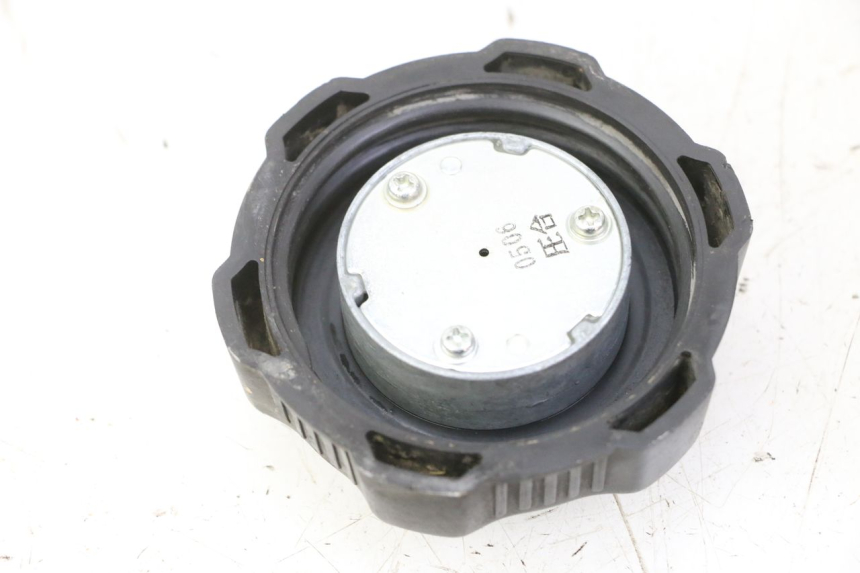 photo de BRANDSTOFFEDEKSEL TANK YAMAHA YFM R RAPTOR 250 (2008 - 2014) - Zoom op gebruiksstaat