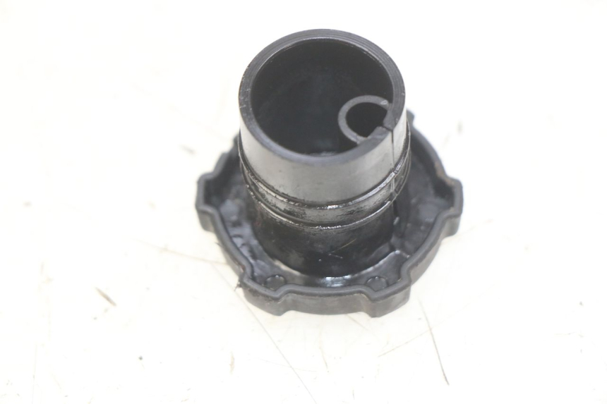 photo de OLIEVULKAP PIAGGIO FLY 2T 50 (2004 - 2017) - Zoom op gebruiksstaat