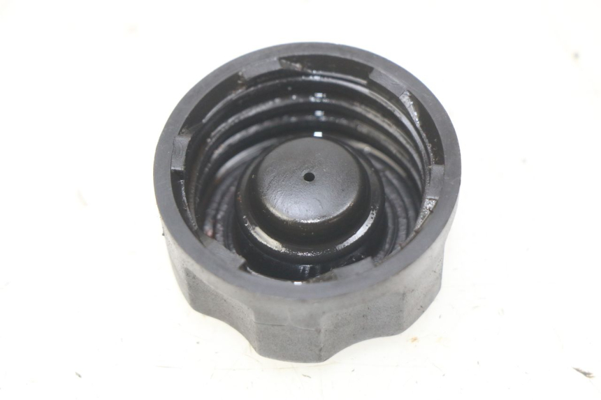 photo de OLIEVULKAP PEUGEOT LUDIX 50 (2008 - 2017) - Zoom op gebruiksstaat