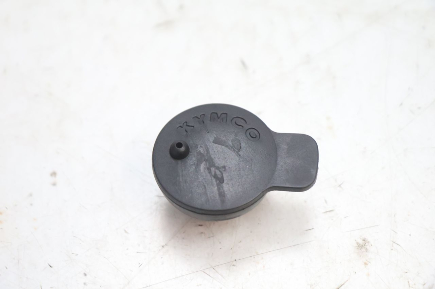 photo de OLIE TANKDOP KYMCO SUPER 8 2T 50 (2007 - 2013) - Detail van het onderdeel