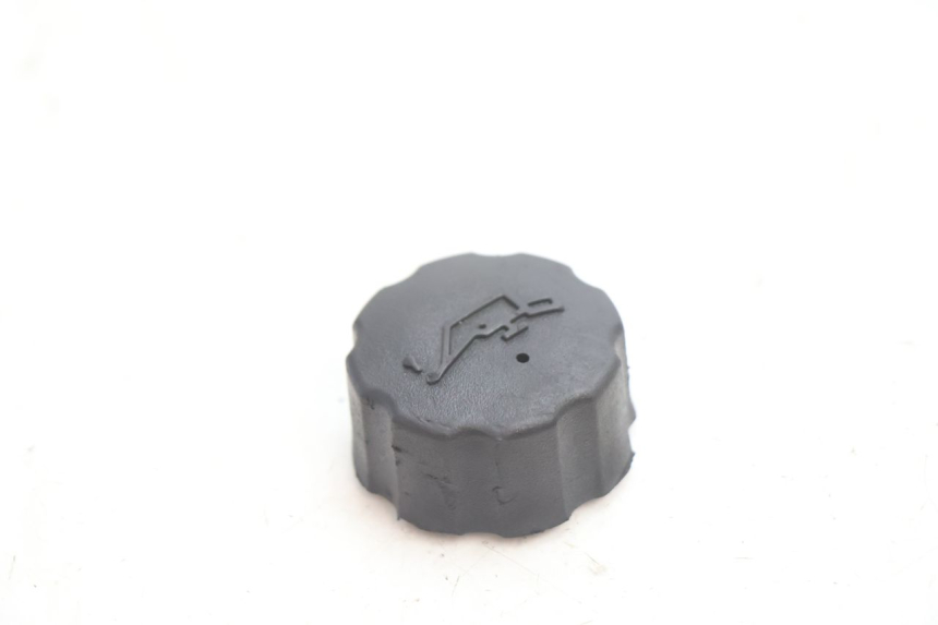 photo de OLIEVULKAP PEUGEOT TREKKER 50 (1995 - 2004) - Detail van het onderdeel